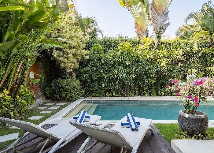 Lotus By Optimum Bali Villa Seminyak (Bali)