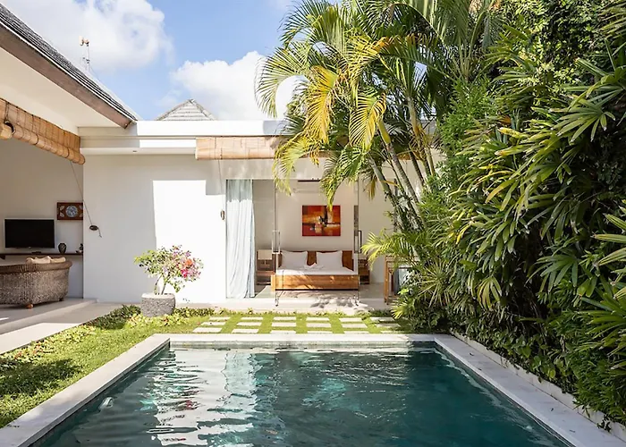 Lotus By Optimum Bali Villa Seminyak (Bali)