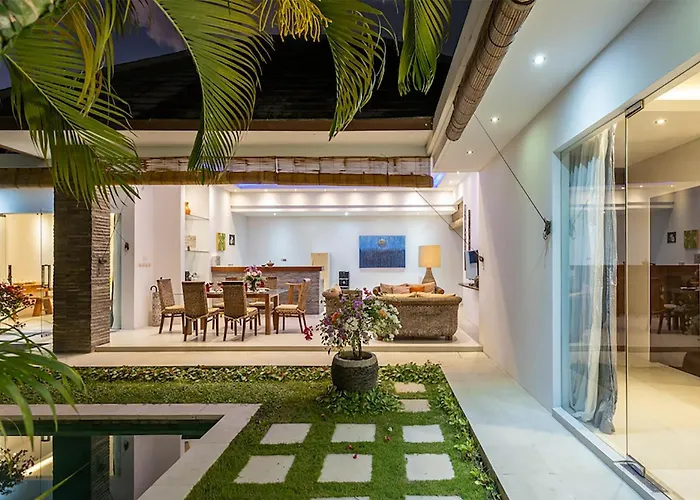 Lotus By Optimum Bali Seminyak (Bali)
