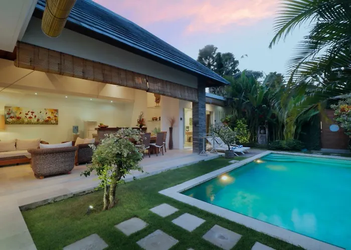 Lotus By Optimum Bali Seminyak (Bali)